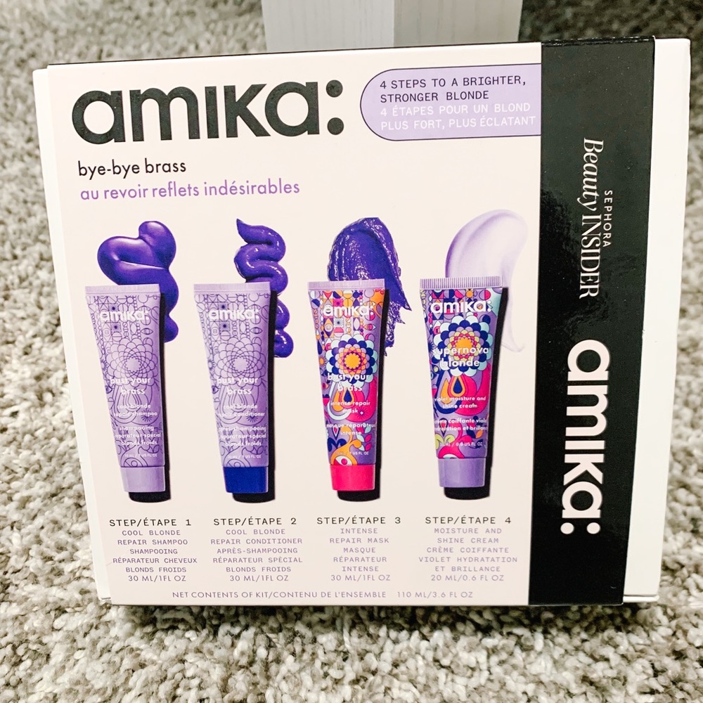 amika Bye Bye Brass Set